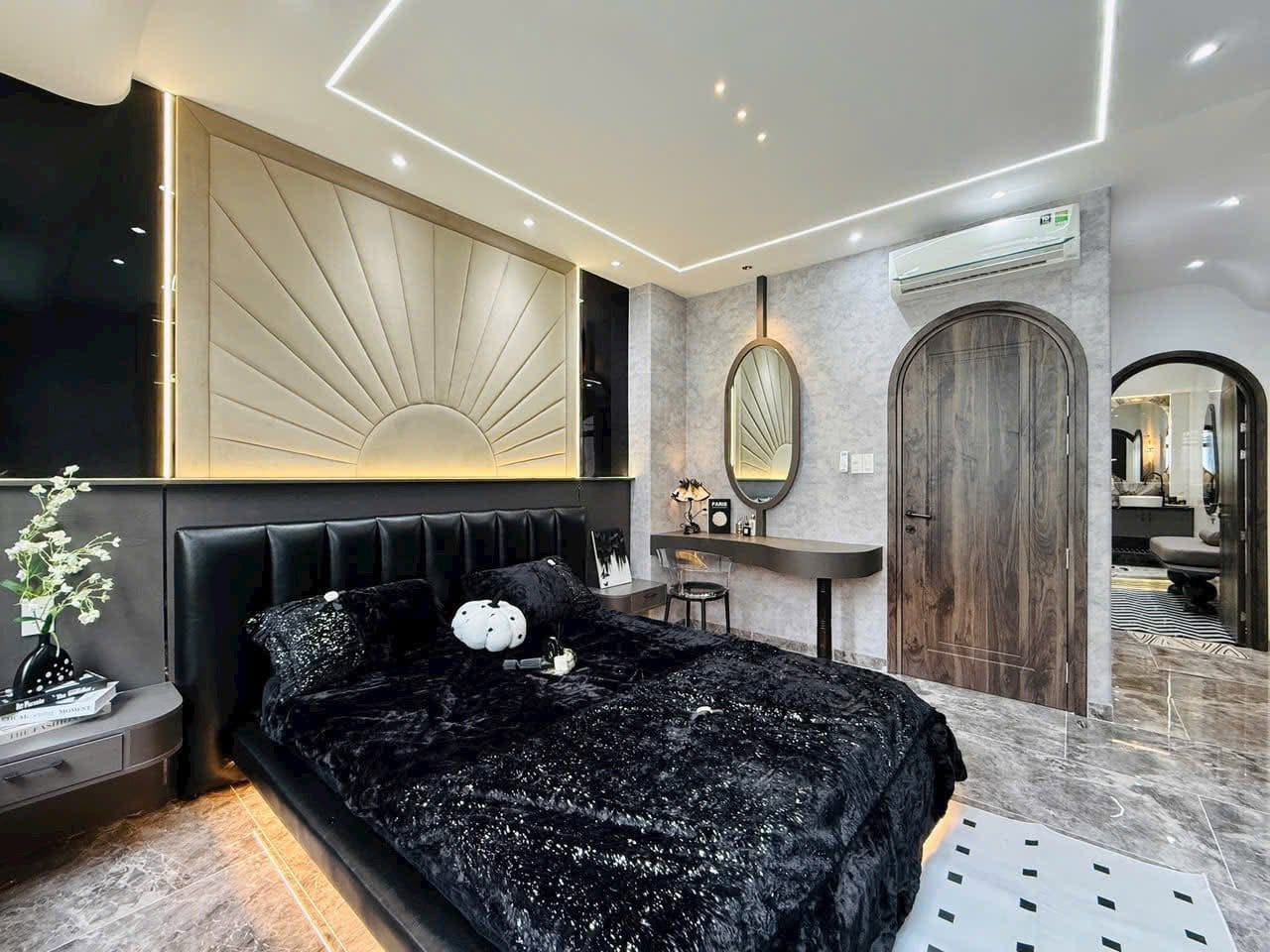Nhà bán mặt tiền 46m2, 4 phòng ngủ, đường Tân Trang, Quận Tân Bình. 1 Nhà bán mặt tiền 46m2, 4 phòng ngủ, đường Tân Trang, Quận Tân Bình.
