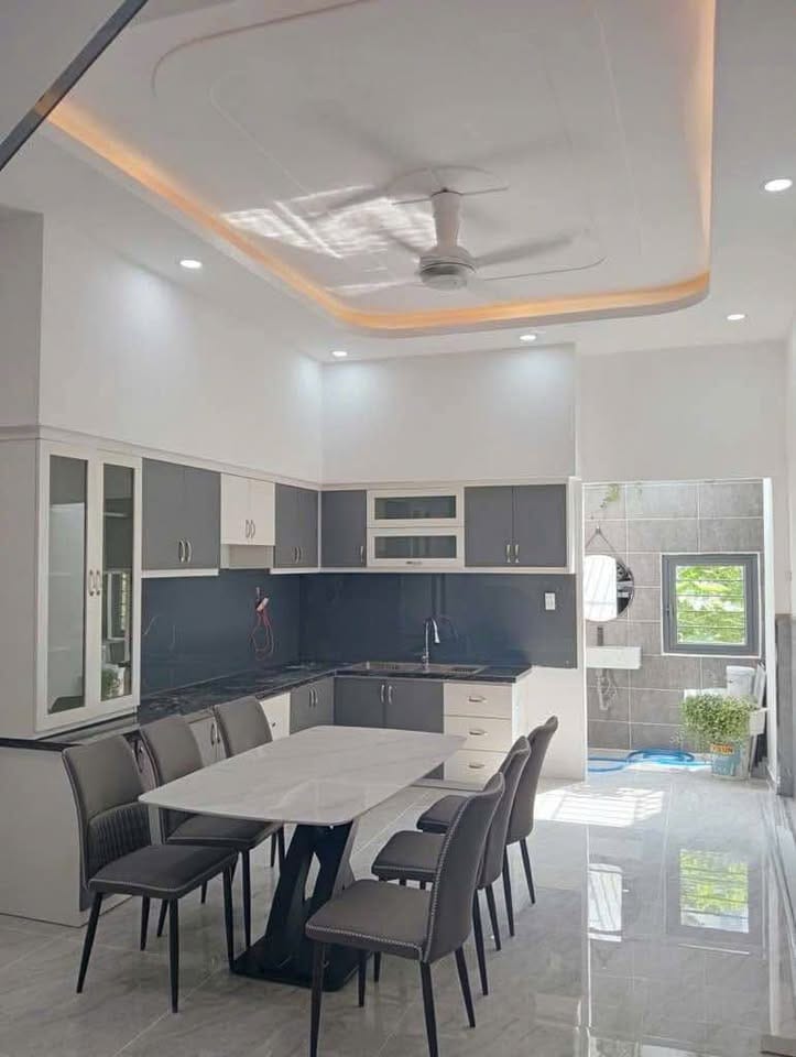 Nhu cầu đổi chỗ ở, cần bán gấp nhà GV,P6, gần chợ An Nhơn, hẻm rộng 1 Nhu cầu đổi chỗ ở, cần bán gấp nhà GV,P6, gần chợ An Nhơn, hẻm rộng